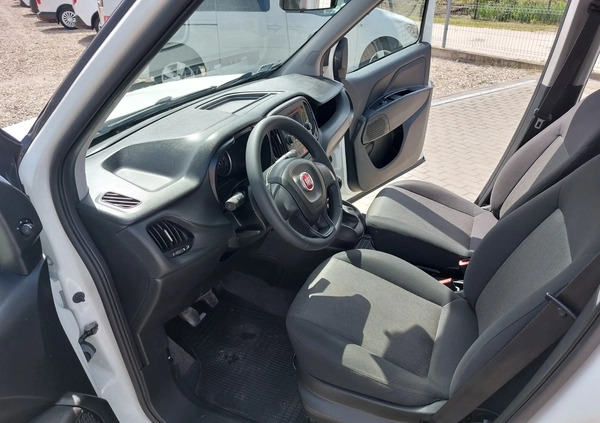 Fiat Doblo cena 39000 przebieg: 161000, rok produkcji 2018 z Jedwabne małe 232